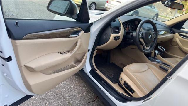 Photo of 2015 White BMW X1