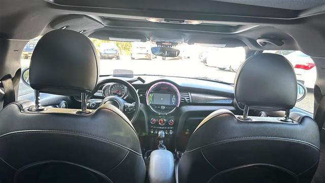 Photo of 2018 Black MINI Hardtop