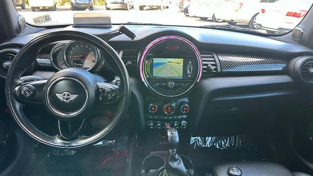 Photo of 2018 Black MINI Hardtop