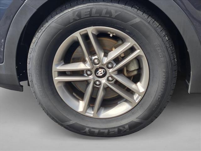 Photo of 2018 Marlin Blue Hyundai Santa Fe Sport