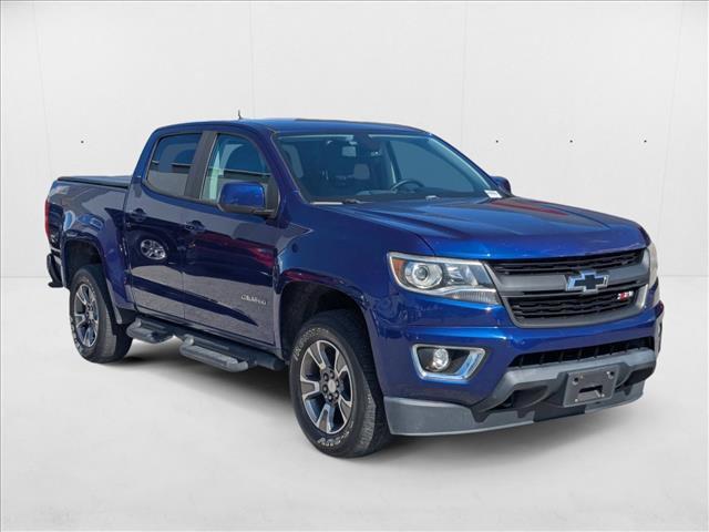 Photo of 2017 Laser Blue Metallic Chevrolet Colorado