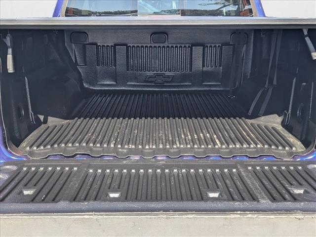 Photo of 2017 Laser Blue Metallic Chevrolet Colorado