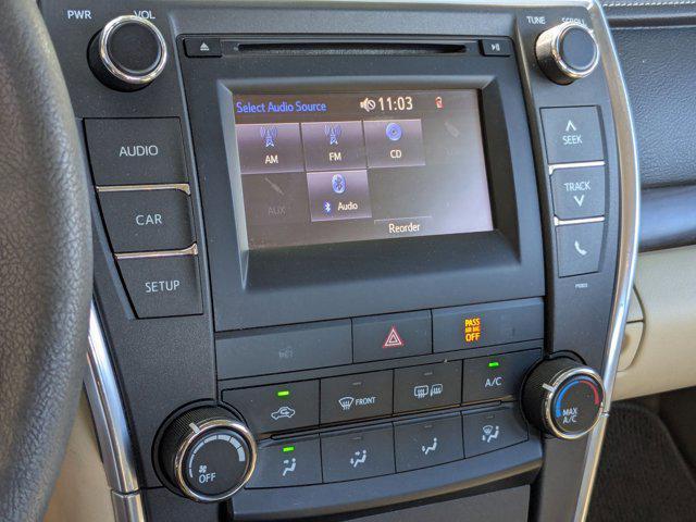 Photo of 2015 Creme Brulee Mica Toyota Camry