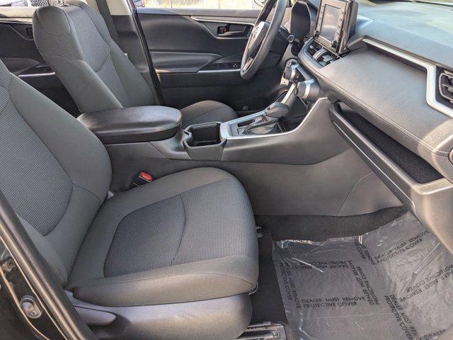 Photo of 2022 Midnight Black Metallic Toyota RAV4