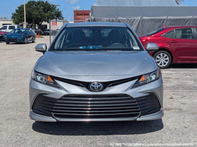Photo of 2021 Celestial Silver Metallic Toyota Camry
