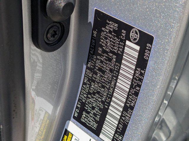 Photo of 2021 Celestial Silver Metallic Toyota Camry