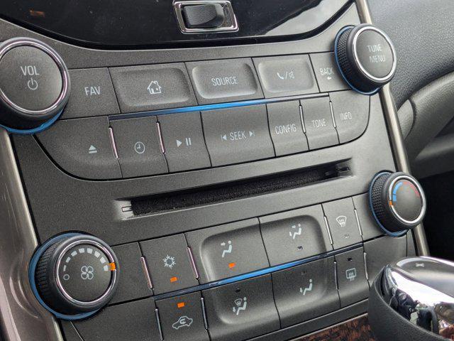 Photo of 2013 Blue Topaz Metallic Chevrolet Malibu