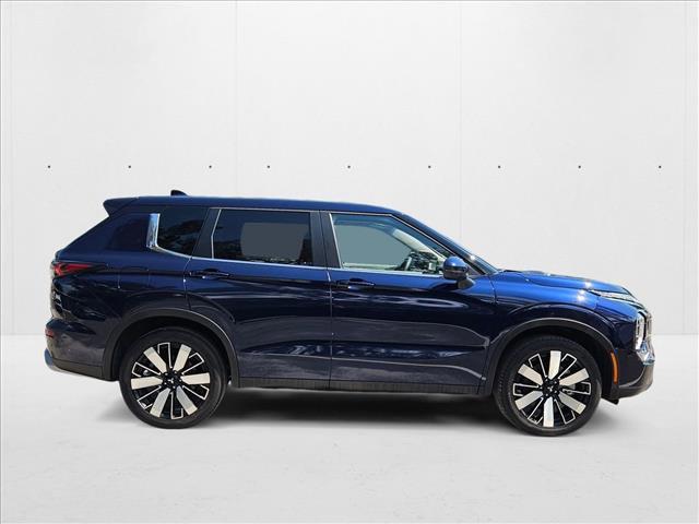 Photo of 2025 Cosmic Blue Metallic Mitsubishi Outlander