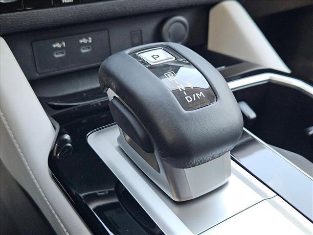 Photo of 2025 Cosmic Blue Metallic Mitsubishi Outlander