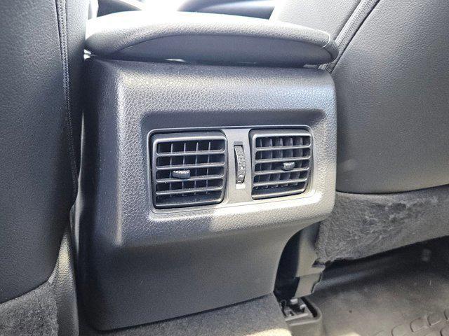 Photo of 2019 Wind Chill Pearl Toyota Camry