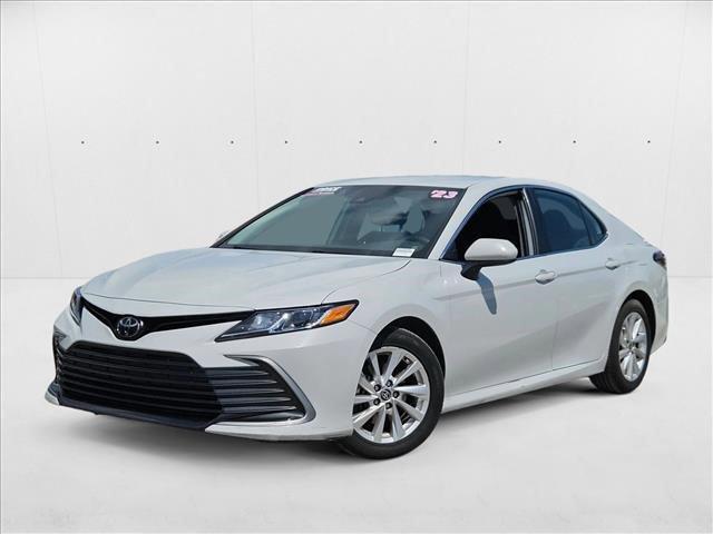Photo of 2023 Gray Toyota Camry