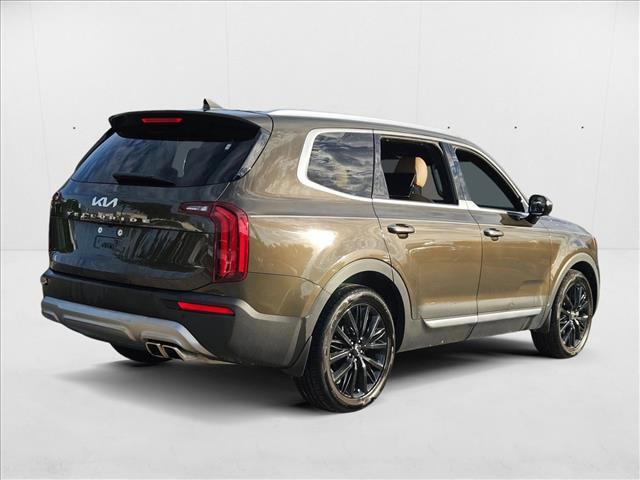 Photo of 2022 Dark Moss Kia Telluride