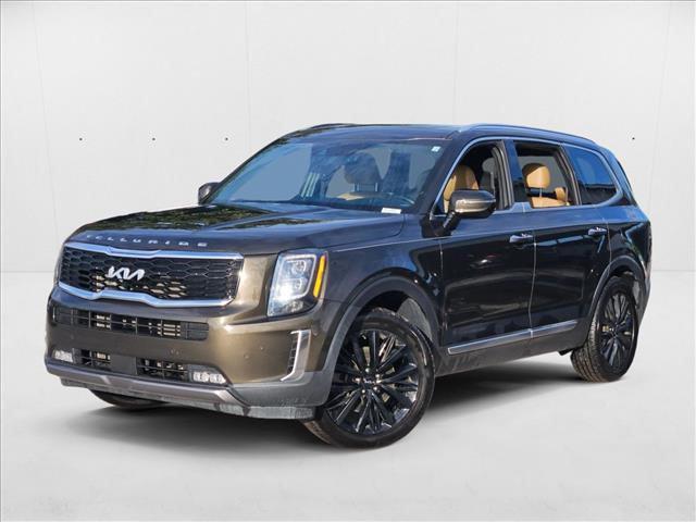 Photo of 2022 Dark Moss Kia Telluride