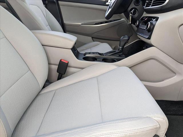 Photo of 2020 Black Noir Pearl Hyundai TUCSON