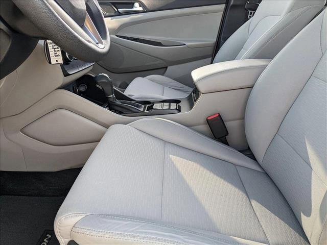 Photo of 2020 Black Noir Pearl Hyundai TUCSON