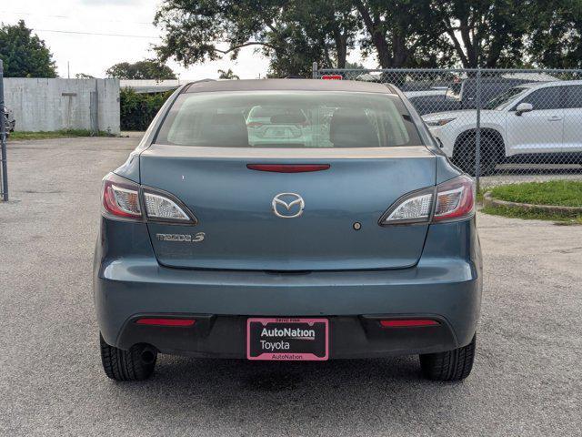 Photo of 2011 Gunmetal Blue Mica Mazda Mazda3