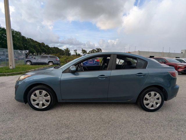 Photo of 2011 Gunmetal Blue Mica Mazda Mazda3