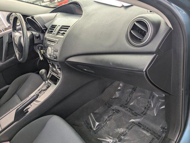 Photo of 2011 Gunmetal Blue Mica Mazda Mazda3