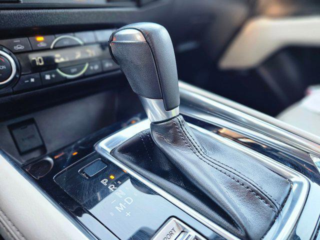 Photo of 2018 Snowflake White Pearl Mica Mazda CX-5