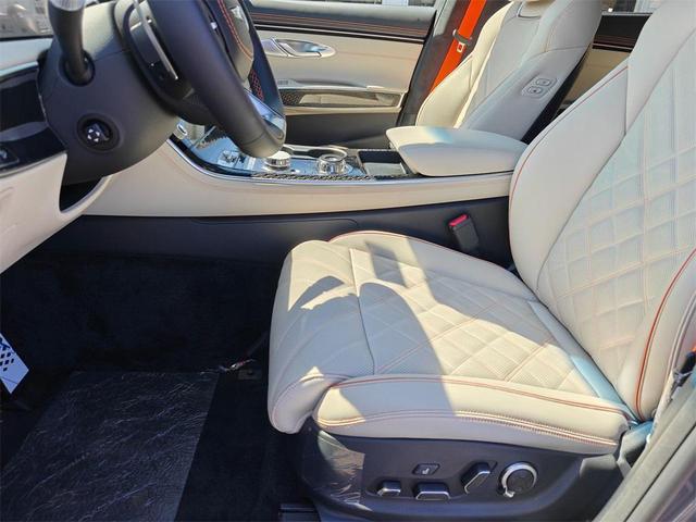 Photo of 2026 Ceres Blue Genesis GV70