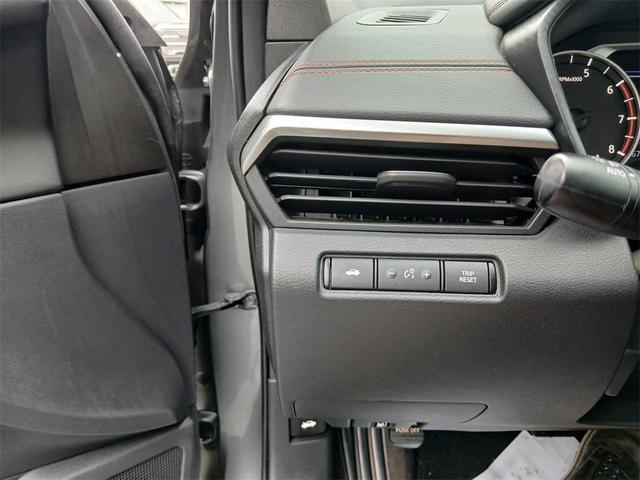 Photo of 2020 Gun Metallic Nissan Altima