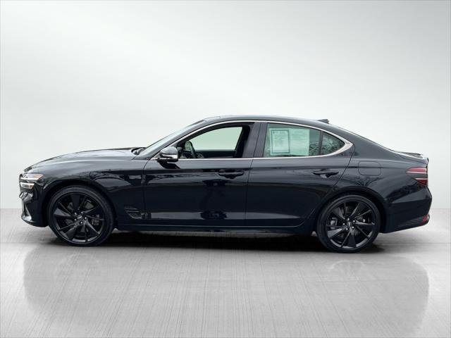 Photo of 2023 Vik Black Genesis G70