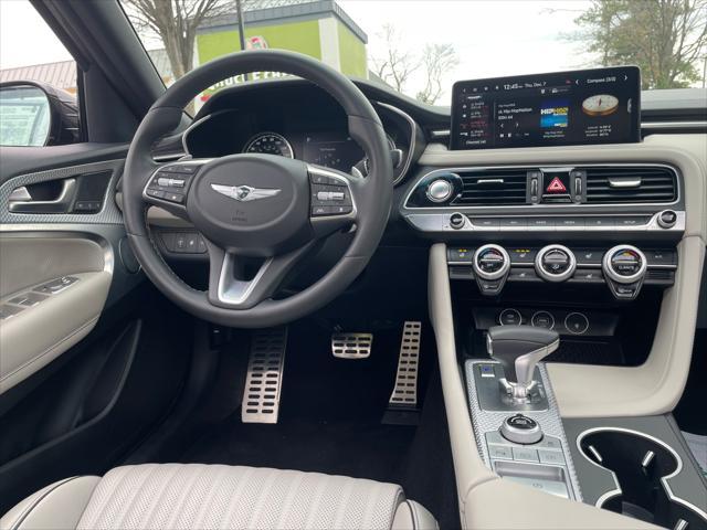 Photo of 2023 Vik Black Genesis G70
