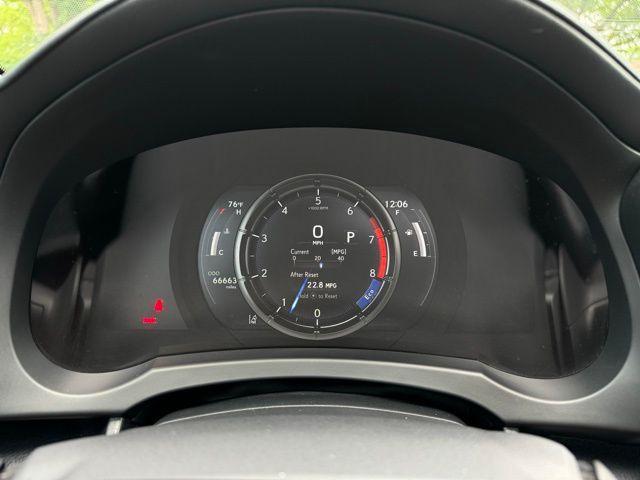 Photo of 2022 Black Lexus IS 350
