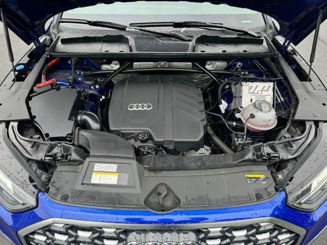 Photo of 2021 Ultra Blue Metallic Audi Q5