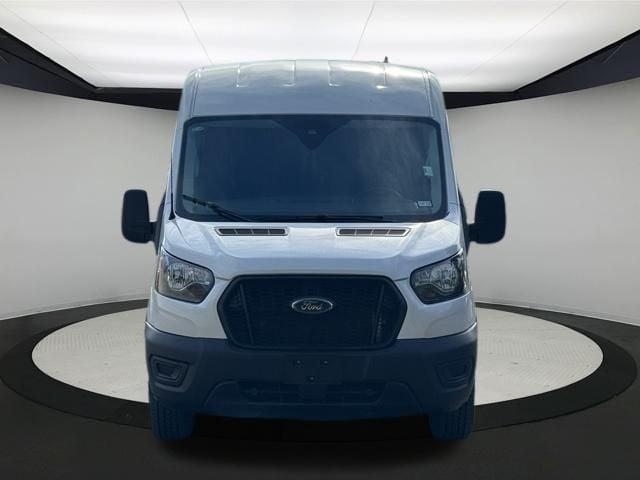 Photo of 2023 Oxford White Ford Transit-250