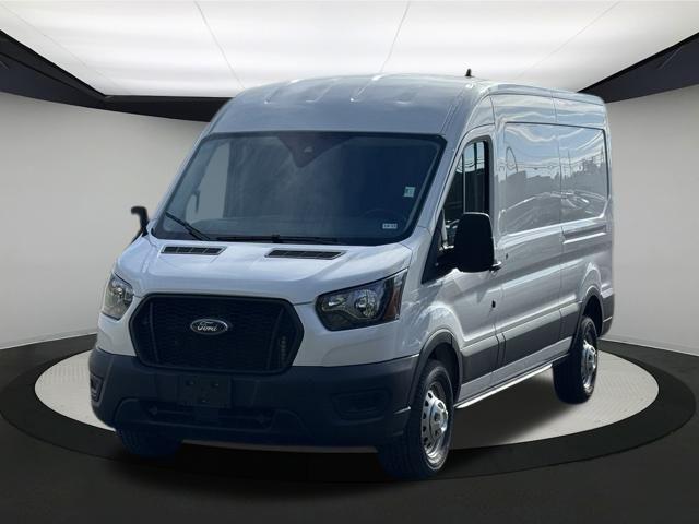 Photo of 2023 Oxford White Ford Transit-250