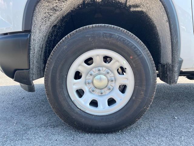 Photo of 2025 Summit White Chevrolet Silverado 3500