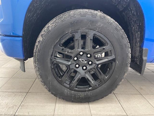 Photo of 2025 Blue Chevrolet Silverado 1500