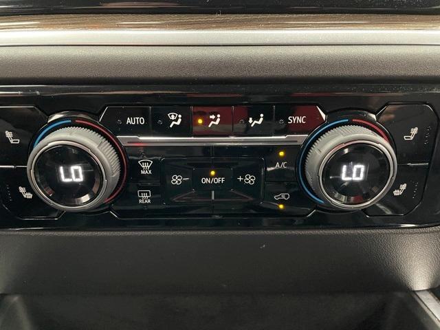 Photo of 2025 Summit White Chevrolet Silverado 1500