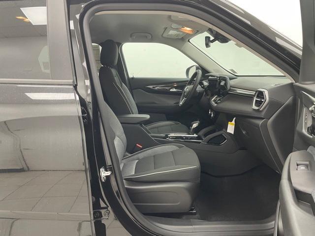 Photo of 2026 Black Metallic Chevrolet Trailblazer