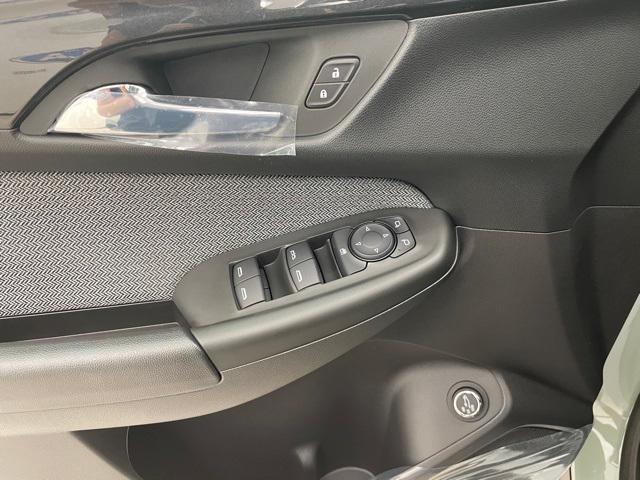 Photo of 2026 Green Chevrolet Trailblazer