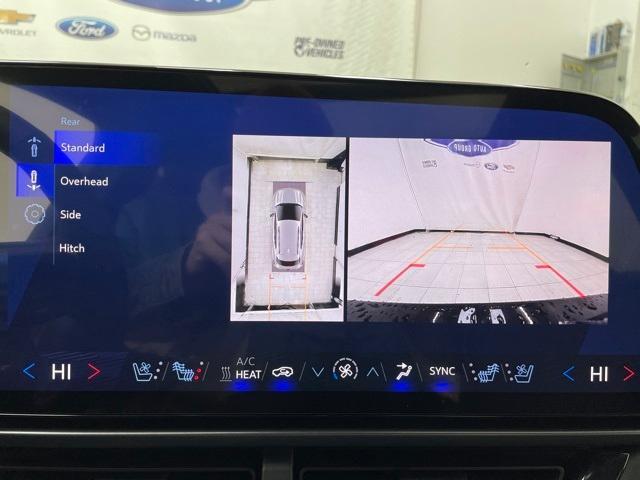 Photo of 2025 Black Chevrolet Equinox EV