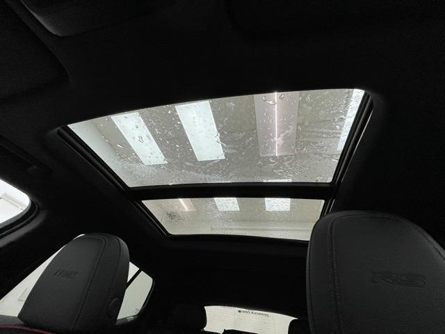 Photo of 2025 Black Chevrolet Equinox EV