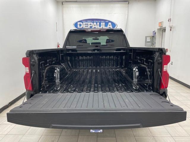 Photo of 2020 Black Chevrolet Silverado 1500