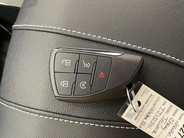 Photo of 2026 Lakeshore Blue Chevrolet Traverse