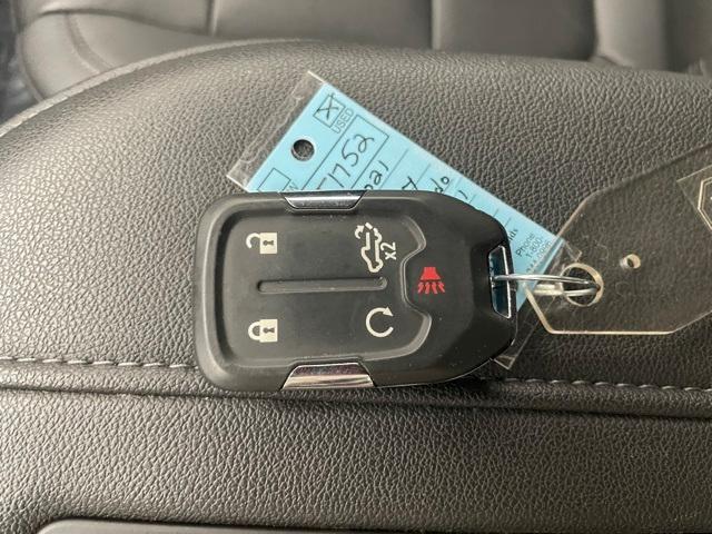 Photo of 2021 Summit White Chevrolet Silverado 1500