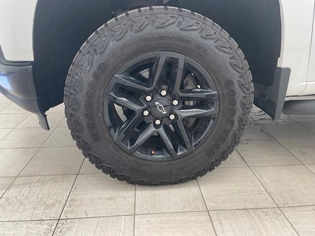 Photo of 2021 Summit White Chevrolet Silverado 1500