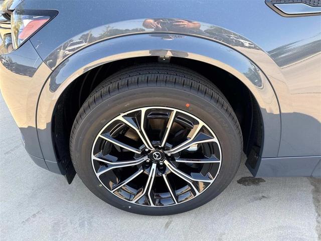 Photo of 2025 Polymetal Gray Metallic Mazda CX-70