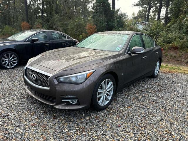 2015 Infiniti Q50