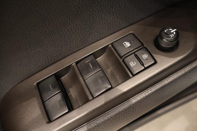 Photo of 2023 Ice Cap Toyota Camry