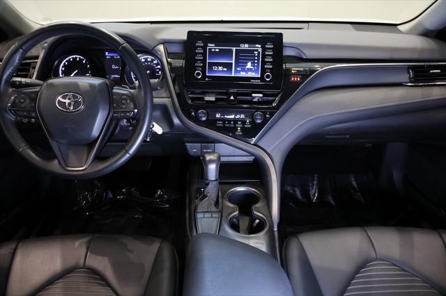 Photo of 2023 Ice Cap Toyota Camry