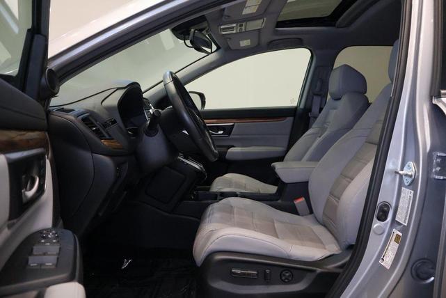 Photo of 2022 Lunar Silver Metallic Honda CR-V