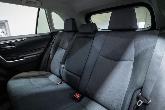 Photo of 2024 Ice Cap/Midnight Black Metallic Toyota RAV4 Hybrid
