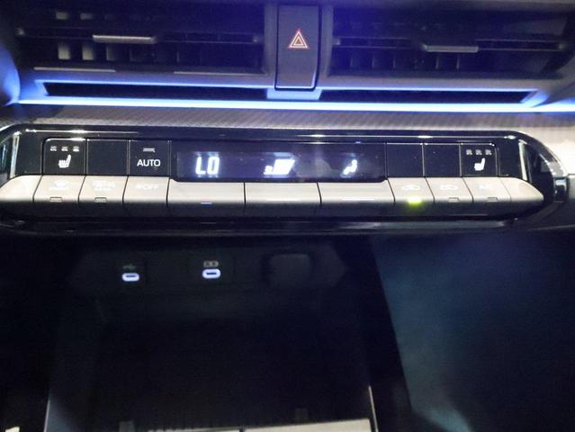 Photo of 2026 Pearl Toyota Prius