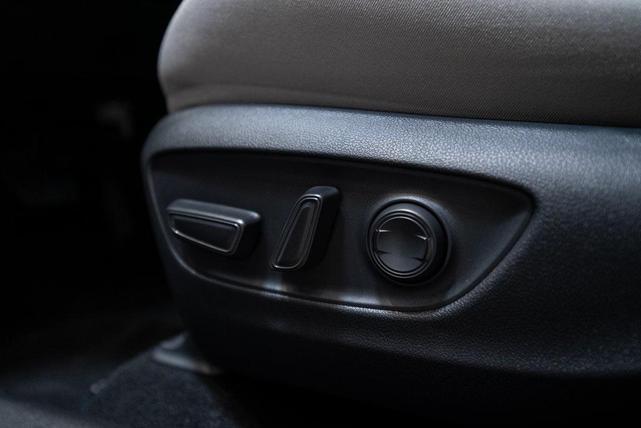 Photo of 2025 Silver Sky Metallic Toyota RAV4 Hybrid